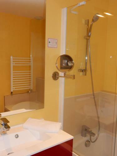 Hotel H�tel Saint-hubert