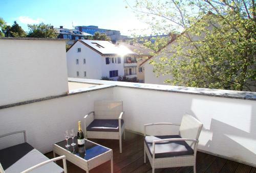 Gl Apartments