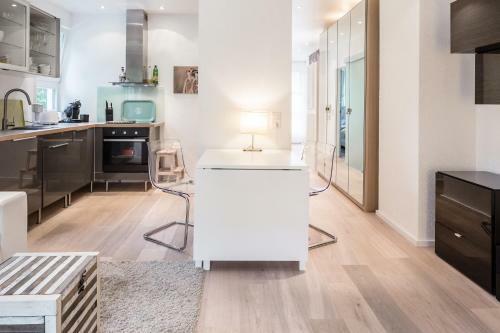 Gl Apartments