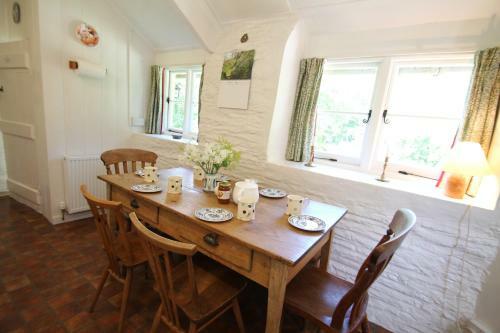 Ball Cottage