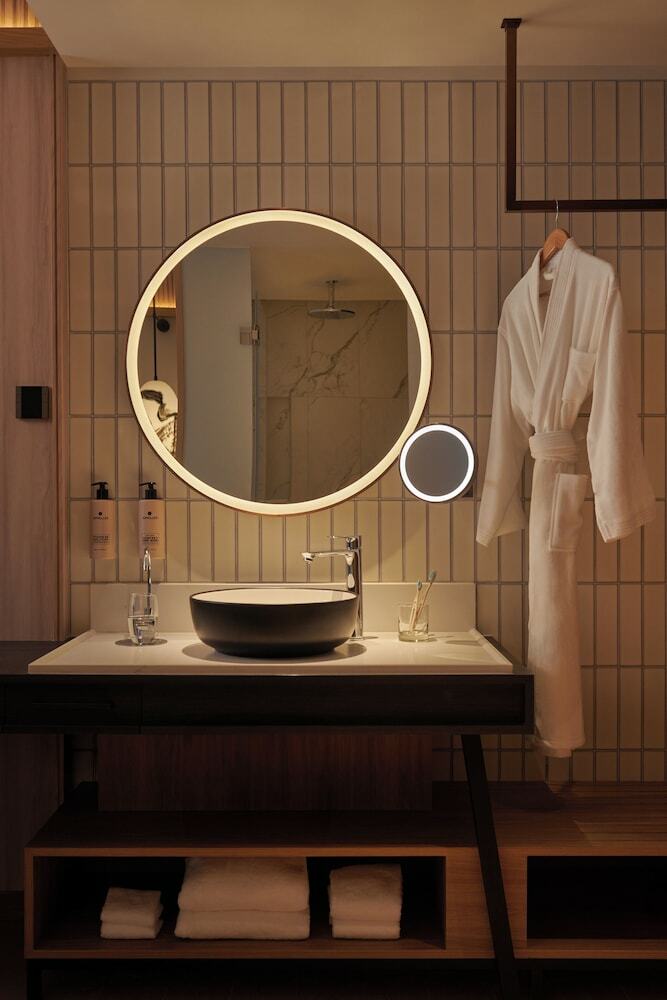Hotel Amara Singapore