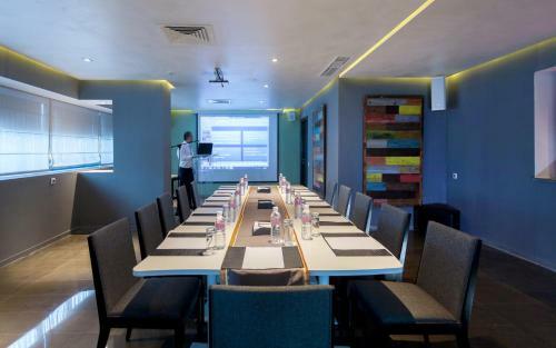Business Hotel