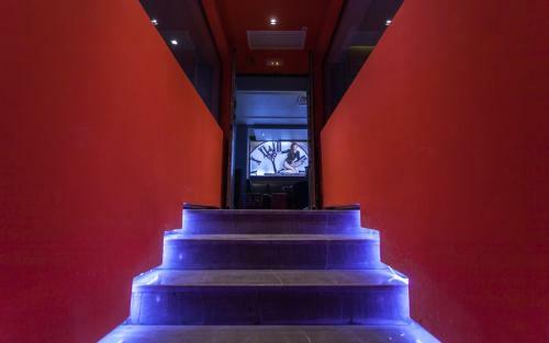 Business Hotel
