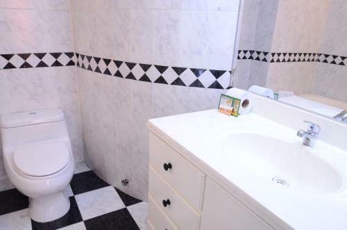 Hotel Asvea Inn