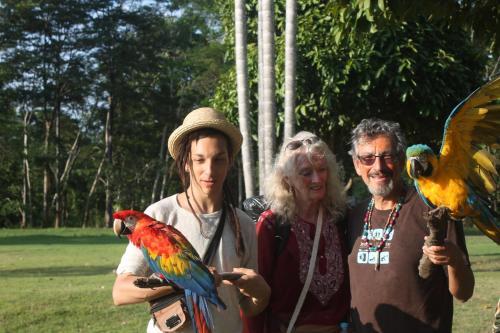 Lodge Tropical Adventures & Expeditions