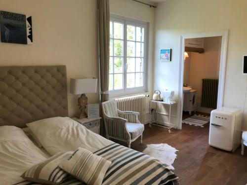 Hostal Moulin Bleu De V�z�re