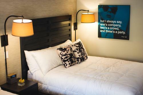 Hi-ho: A Hi-tech Hotel