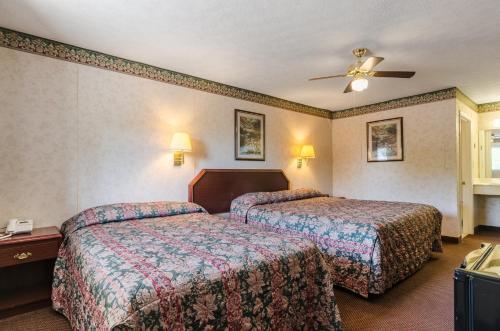 Motel Deerfield Inn
