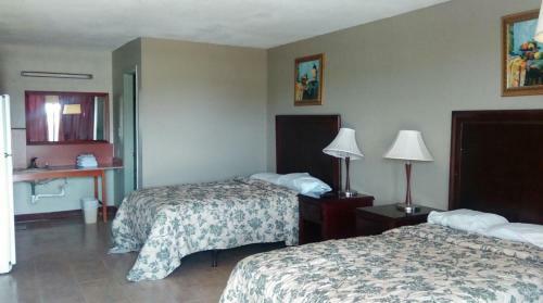 Motel Sunset Inn Flatonia By Magnuson Worldwide