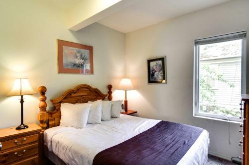 Maple Leaf Manor Furnished Apartments