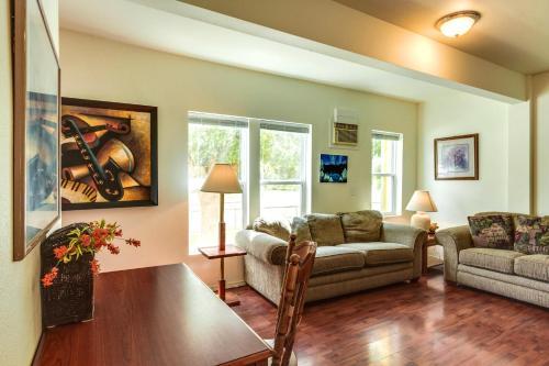 Maple Leaf Manor Furnished Apartments
