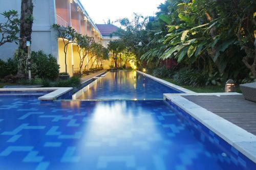 Hotel The Grand Sunti