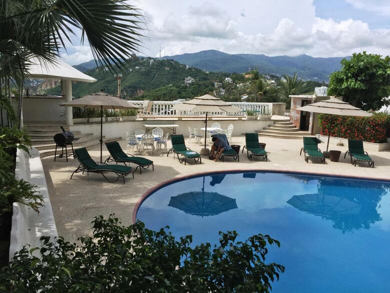 Villa Guitarron