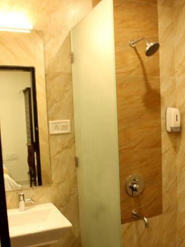 Hotel Ira Executive
