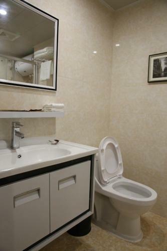 Foshan Baolong International Hotel