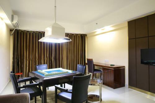 Foshan Baolong International Hotel