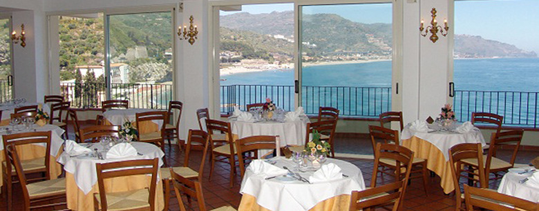 Hotel Bay Palace