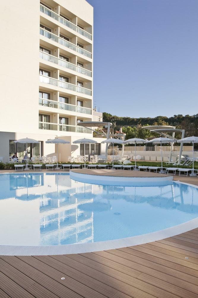 Hotel Nautilus