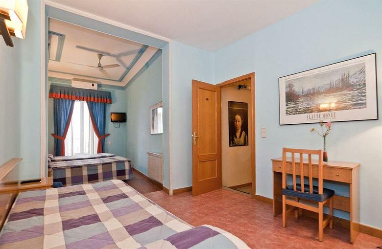 Hostal Oporto