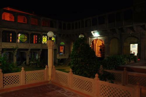 Hostal Sadar Haveli Heritage
