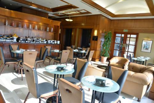 Pearl Continental Hotel, Karachi