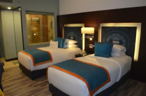 Hotel Zone By The Park, Orr, Chennai