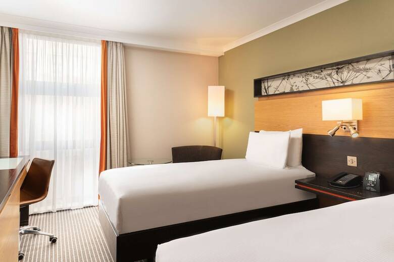 Hotel Hilton Kensington