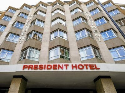 Hotel President