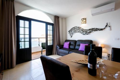 Apartments La Caleta Sunrises