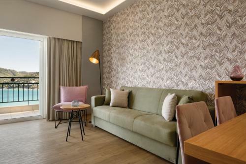 Hotel Dolce Athens Attica Riviera