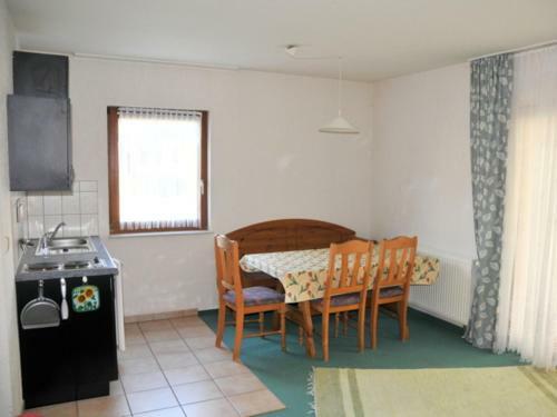 Apartmenth�user Zum Zeesenboot