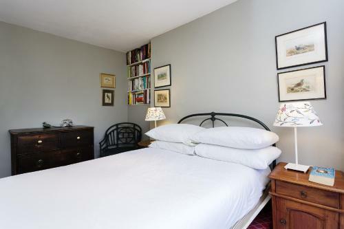 Veeve - Five Bedroom House In Greenwich