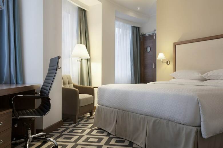 Khortitsa Palace Hotel