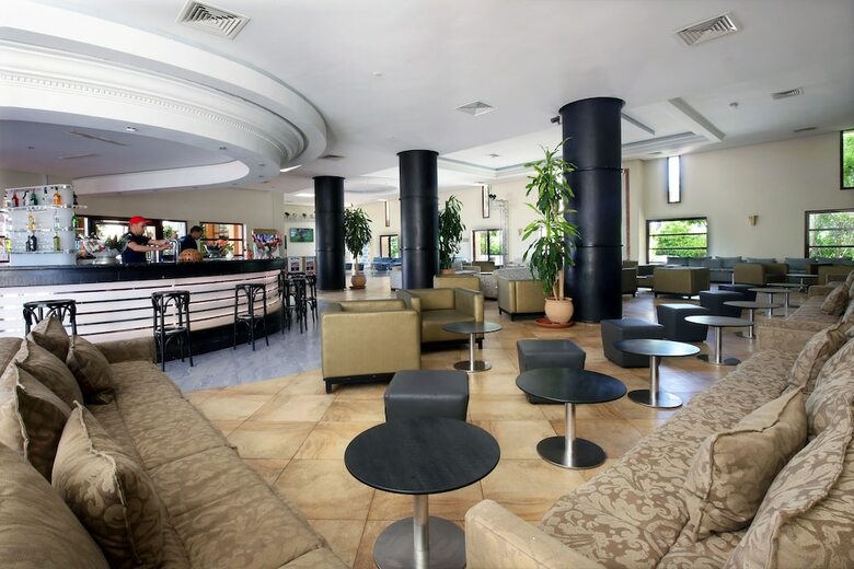 Hotel Valeria Madina Club