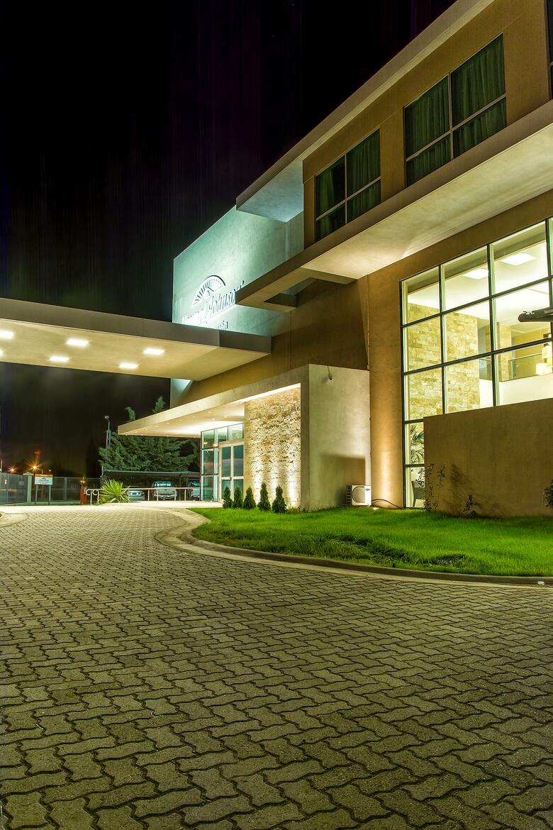 Hotel Howard Johnson Neuquen