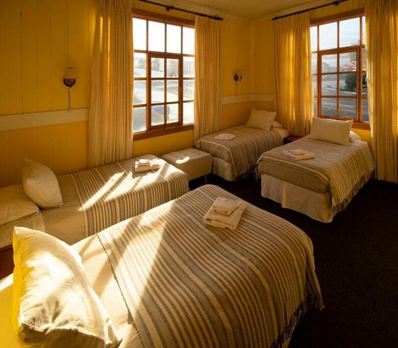Posada Yendegaia House
