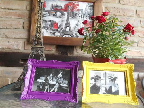 Hostal La Petite France