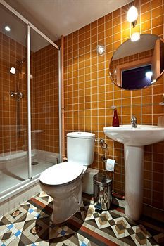 Hostal Girona