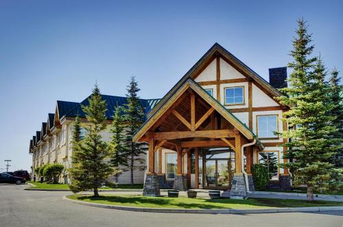Posada Lakeview Inns & Suites - Okotoks