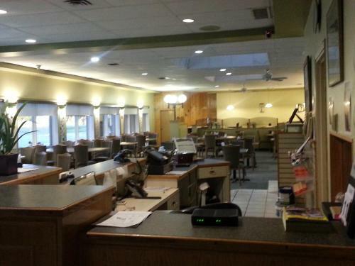 Hotel Caledonia Motor Inn