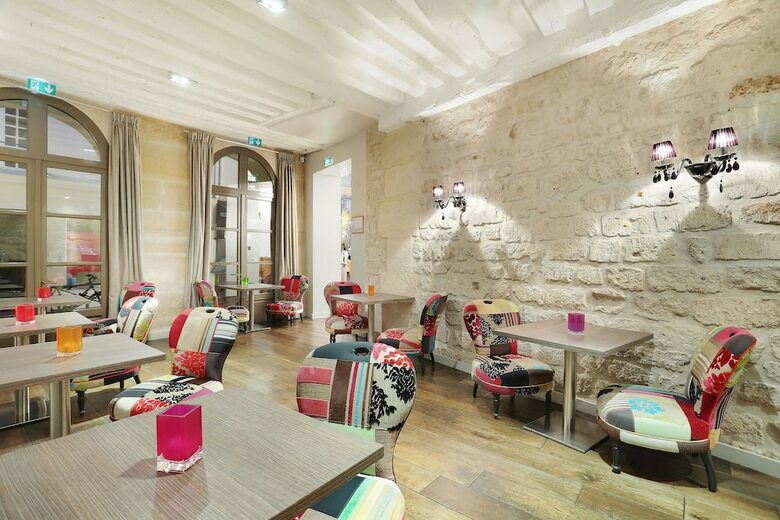 Hotel De Notre Dame