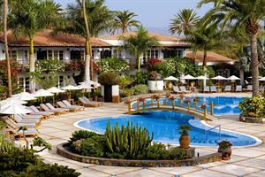 Seaside Grand Hotel Residencia