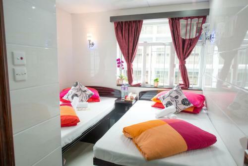 Hostal Canada Hotel