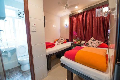 Hostal Canada Hotel