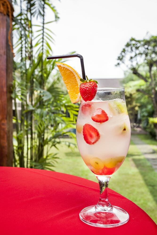 Summer Hills Hotel