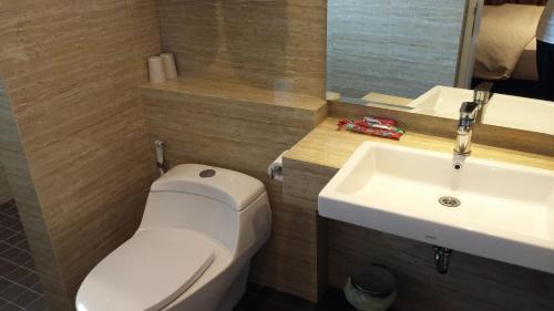 Hostal Dago 207