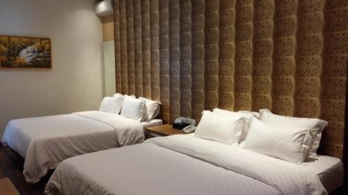 Hostal Dago 207