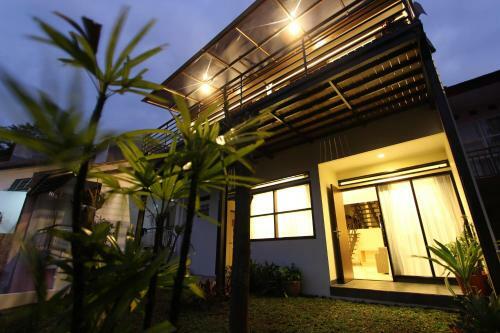 De Reiz Villa Kesuma Syariah