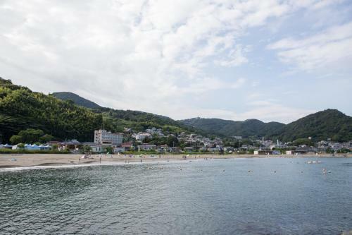 Bed & Breakfast Atami Koro