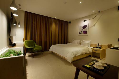 Polo Tourist Hotel